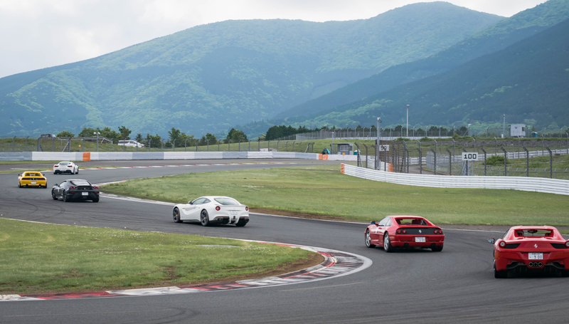 Illustration for article titled This Is How Japan Throws A Ferrari Party